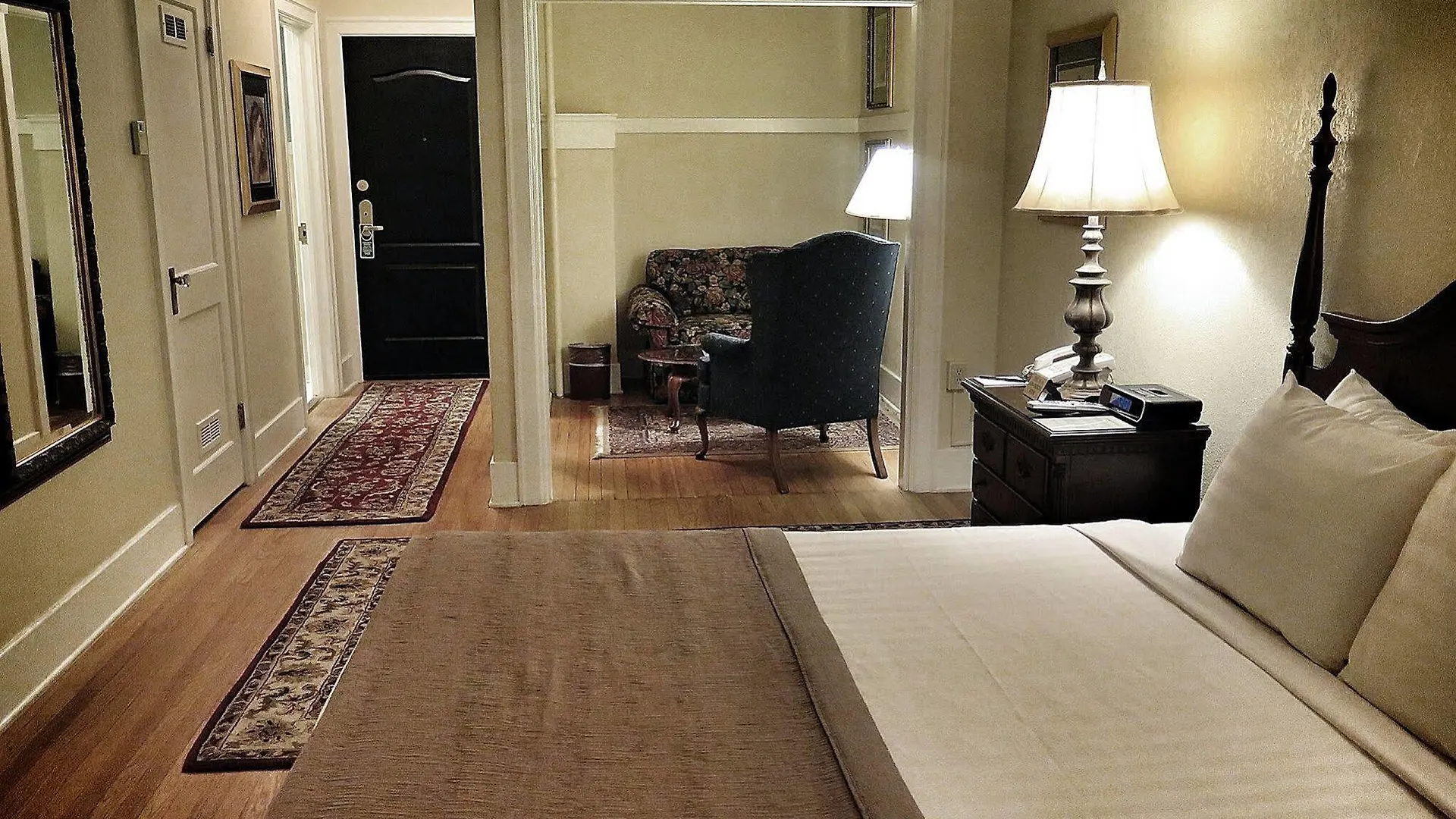 Marqueen Hotel Seattle 4*,